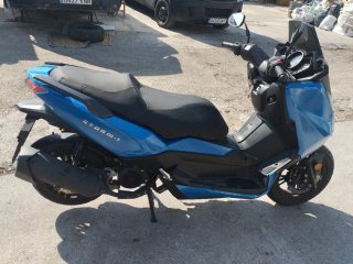 Moto Scooter Wottan Azul y Negra