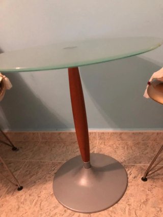 Mesa velador cristal y madera