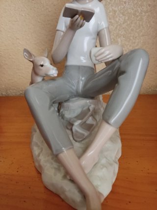 figura Nao by Lladro  porcelana
