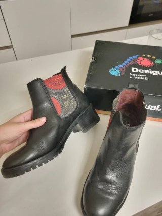 Botines Desigual Negros Talla 38