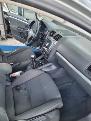 Volkswagen Golf 2005
