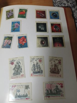 Album de sellos antiguo de la URRS.