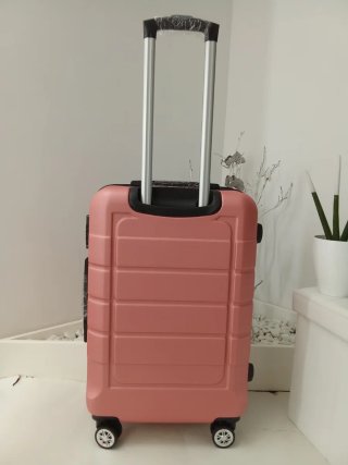 Maleta mediana 60 litros/ 20 kg