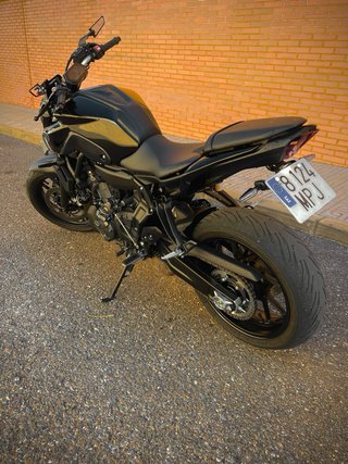 Yamaha MT-07 2024 Negra