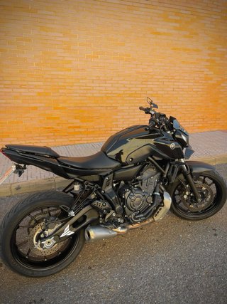 Yamaha MT-07 2024 Negra