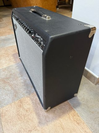 Amplificador Fender Champion 100