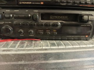 Pack 4 radios coche  3 Pioneer y un Sherwood.