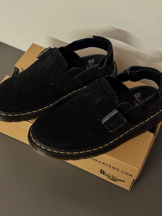 Dr. Martens Jorge II Suede Negro Talla 39