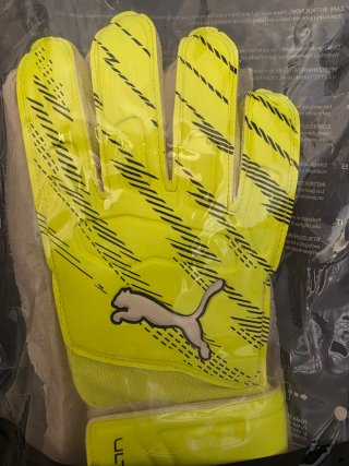 Guantes de portero Puma color neón (talla 4)