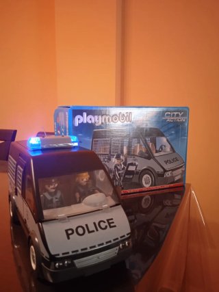 Furgón Policía Playmobil con Luz y Sonido