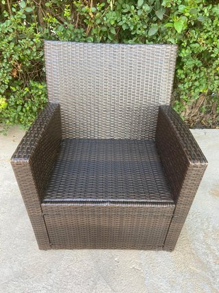 Conjunto Muebles Jardín: Sofá, Sillones y Mesa