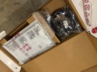 LG UltraFine 5K 27 Monitor para Mac 27MD5KL