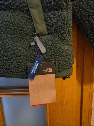 Cazadora The North Face Sherpa Verde Kaki