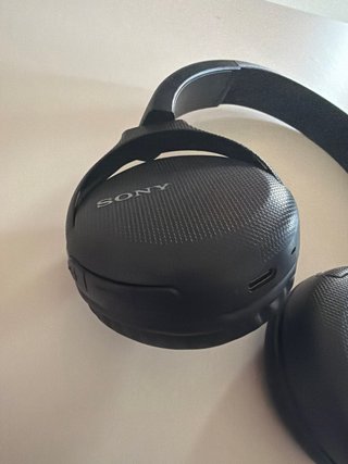 Cascos Sony Negros