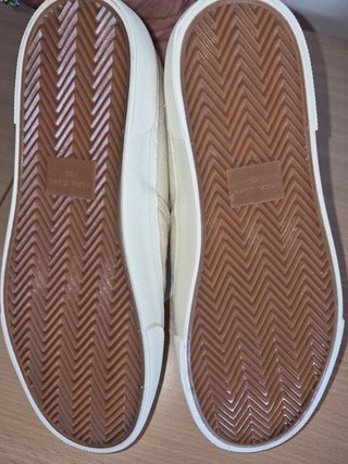 Zapatos Zara niño beige