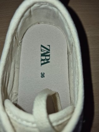 Zapatos Zara niño beige