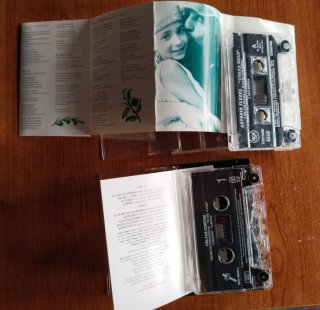 Lote 2 Cassette: Celtas Cortos + Antonio Flores