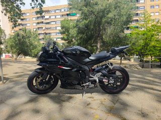 Yamaha R6R 2006 Negra 20 mil rpm