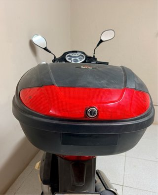 Honda SH 150cc Scooter Negra