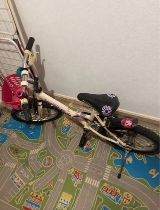 Bicicleta infantil niña
