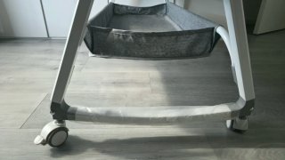 Cuna colecho gris con ruedas