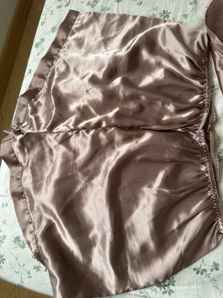 Pijama Satén Marrón Encaje
