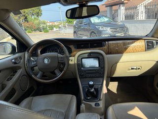 Jaguar X-Type 2004