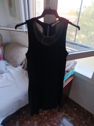 Lote 3 vestidos de mujer tallas M y L.