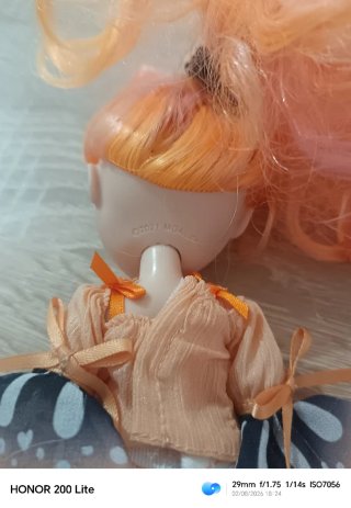 Muñeca MGA