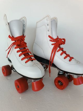 Patines Skider 4 Ruedas Blancos y Rojos