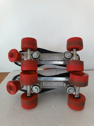 Patines Skider 4 Ruedas Blancos y Rojos
