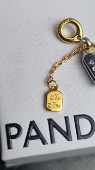 Charm Pandora Bolsa Té Bridgerton Netflix