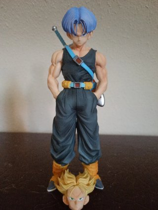 Figura Trunks JT