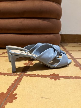 Zapatos mules piel Zign azul cielo talla 40