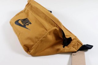 Riñonera Nike Tech Hip Pack Multiusos