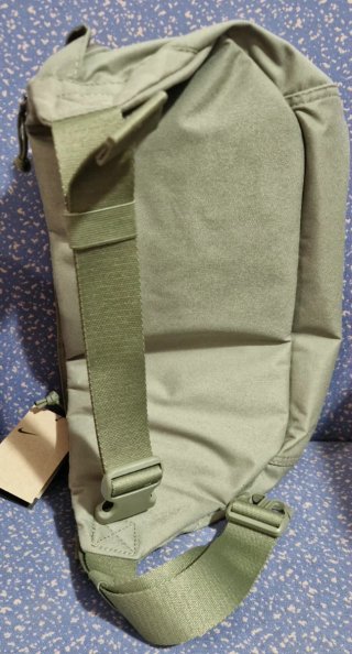Riñonera Nike Tech Hip Pack Multiusos