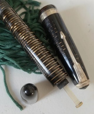 Pluma Parker Vacumatic. Estado excelente.