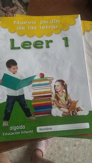 Dos libros de lectura, leer 1. 10€ cada
