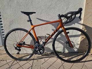 Bicicleta Giant de carretera carbono