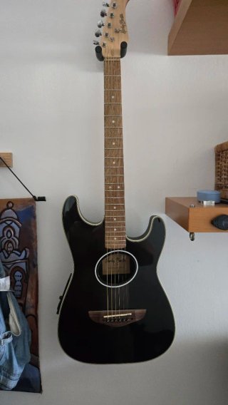 Guitarra Electroacústica Harley Benton ST-Acoustic