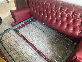 Sofá cama vintage piel rojo