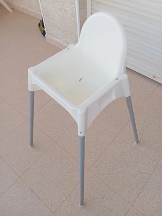 Trona Ikea para bebé