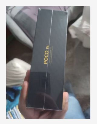 Liquidazione + Omaggio ★ Xiaomi Poco F6 5G 12/512GB