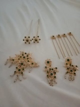Aderezo fallero antiguo dorado  y perlas