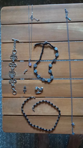 Lote Bisutería Collares y Pulseras