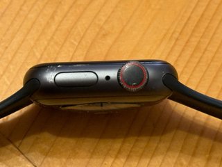 Apple Watch Series 4 40mm GPS + 4G