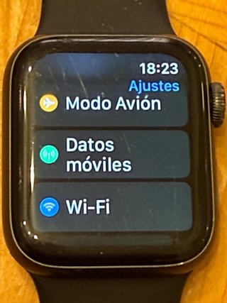 Apple Watch Series 4 40mm GPS + 4G