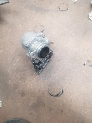 Bomba de vacío Pierburg 0901189051