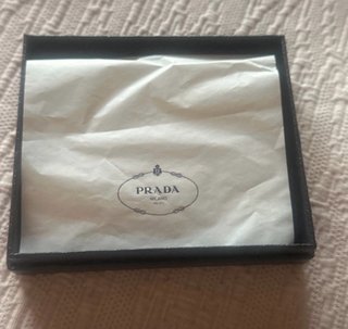 Portacartellini Prada Rosso