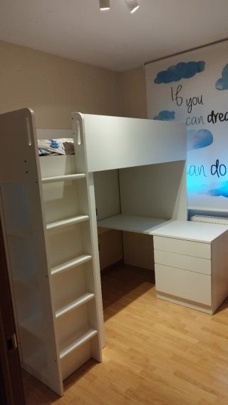 Cama Litera IKEA Blanca con Escritorio